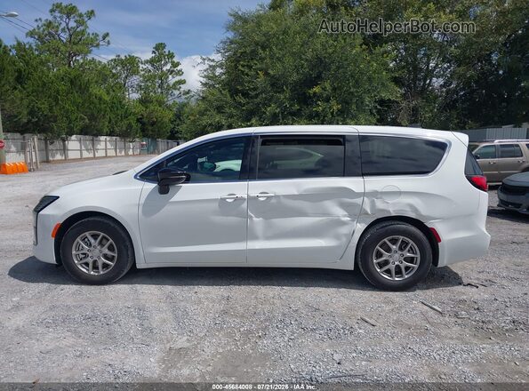 2C4RC1BG9VR556416 2027 CHRYSLER PACIFICA White Widok wnętrza 360 stopni