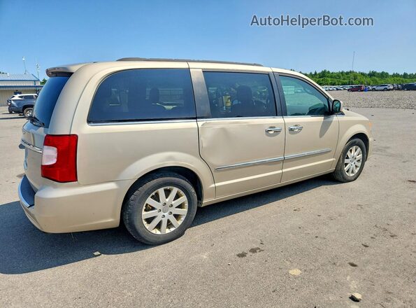 2C4RC1BGXGR112769 2016 CHRYSLER TOWN Gold Trasero derecho