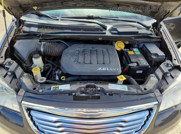 2C4RC1BGXGR186063 2016 CHRYSLER TOWN Gray Vista del compartimento del motor