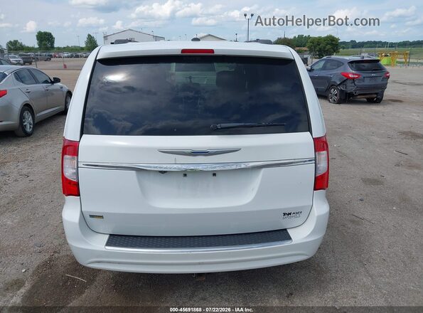 2C4RC1BGXGR287930 2016 CHRYSLER TOWN & COUNTRY White 