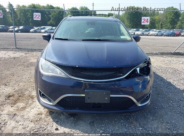 2C4RC1BGXKR655239 2019 CHRYSLER PACIFICA Синий Вид щитка приборов