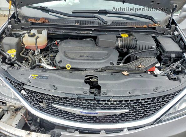 2C4RC1BGXLR112832 2020 CHRYSLER PACIFICA Silver ძრავის განყოფილების ხედი