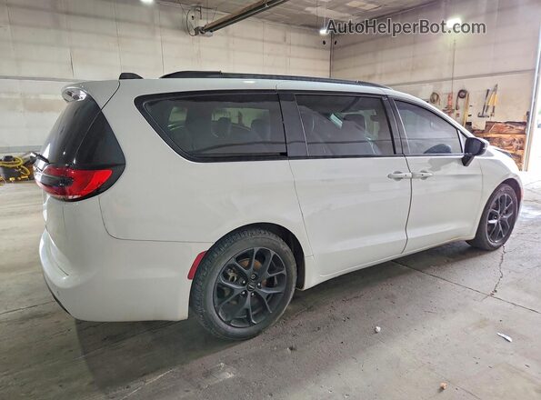 2C4RC1BGXPR509012 2023 CHRYSLER PACIFICA White Задня права чверть