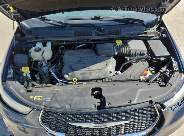 2C4RC1BGXRR101838 2024 CHRYSLER PACIFICA Blue Widok komory silnika