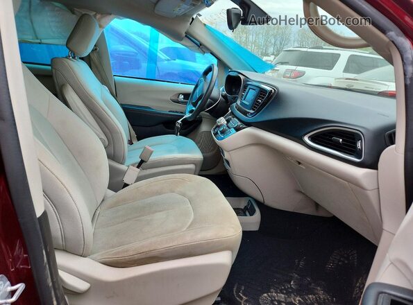2C4RC1CG0HR522707 2017 CHRYSLER PACIFICA Бордовый Вид салона спереди