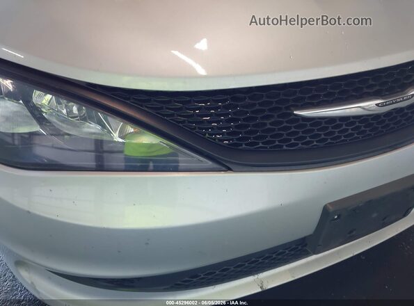 2C4RC1CG0NR141533 2022 CHRYSLER VOYAGER Silver Vista frontal