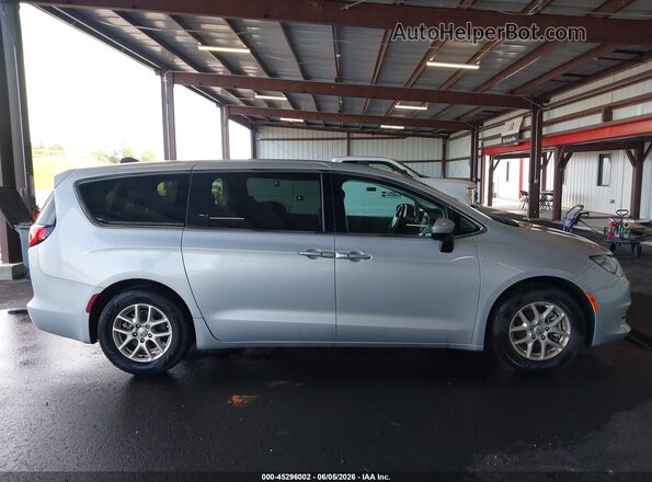 2C4RC1CG0NR141533 2022 CHRYSLER VOYAGER Silver 