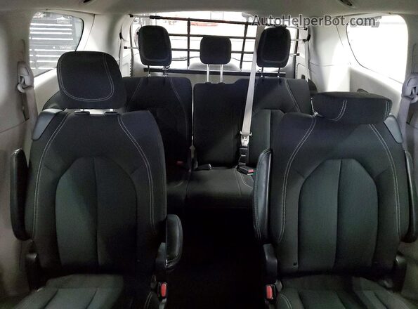 2C4RC1CG0PR511298 2023 CHRYSLER VOYAGER Белый Вид задних сидений