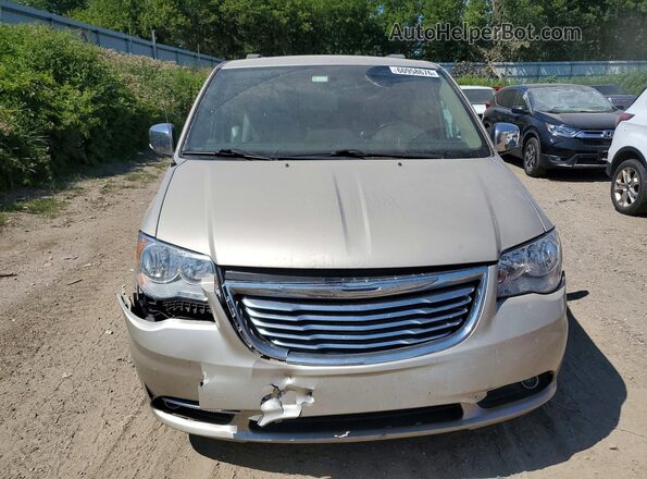 2C4RC1CG1GR190954 2016 CHRYSLER TOWN Золотой Вид спереди