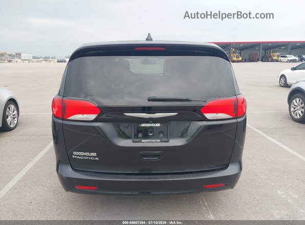 2C4RC1CG1HR522005 2017 CHRYSLER PACIFICA Black 