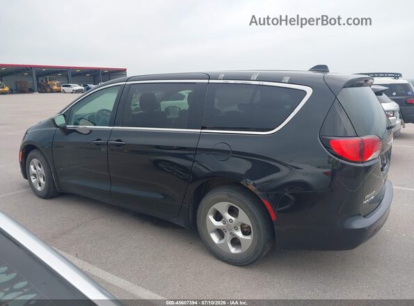 2C4RC1CG1HR522005 2017 CHRYSLER PACIFICA Black 360 interior view