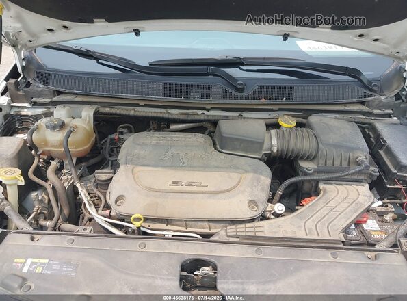 2C4RC1CG1NR146692 2022 CHRYSLER VOYAGER Белый Вид сзади