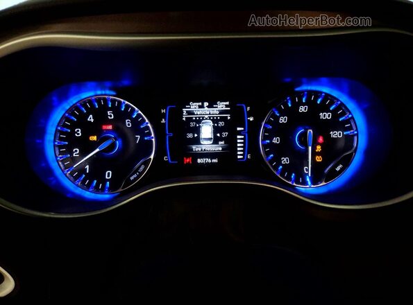 2C4RC1CG1NR229801 2022 CHRYSLER VOYAGER Black Vista del cuadro de instrumentos