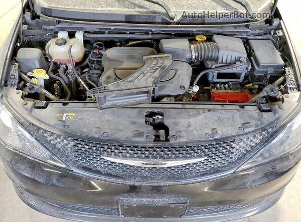 2C4RC1CG1NR229801 2022 CHRYSLER VOYAGER Black Vista del compartimento del motor