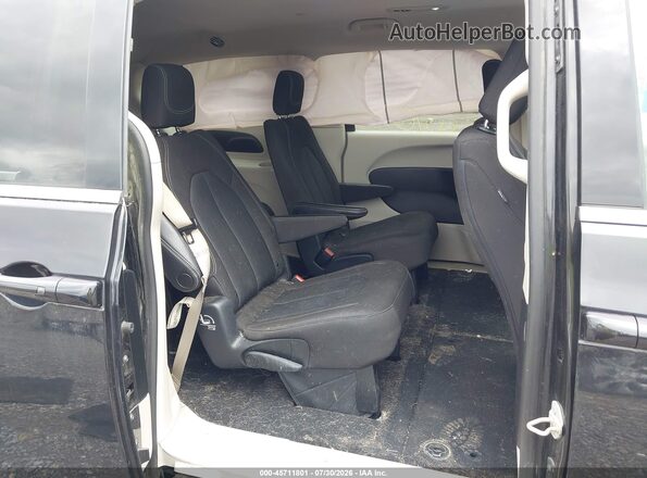 2C4RC1CG1PR535688 2023 CHRYSLER VOYAGER Black Widok naklejki z numerem VIN
