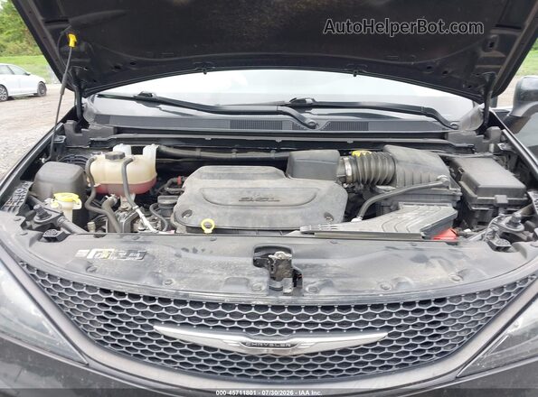 2C4RC1CG1PR535688 2023 CHRYSLER VOYAGER Black Widok z tyłu