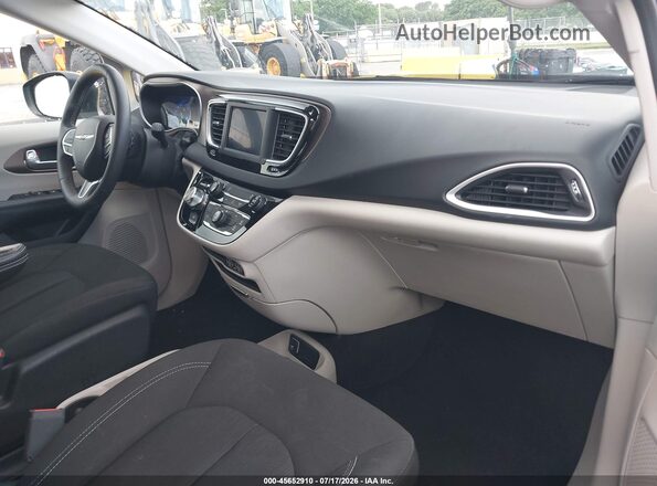2C4RC1CG1RR148920 2024 CHRYSLER VOYAGER Black Vista interior delantera