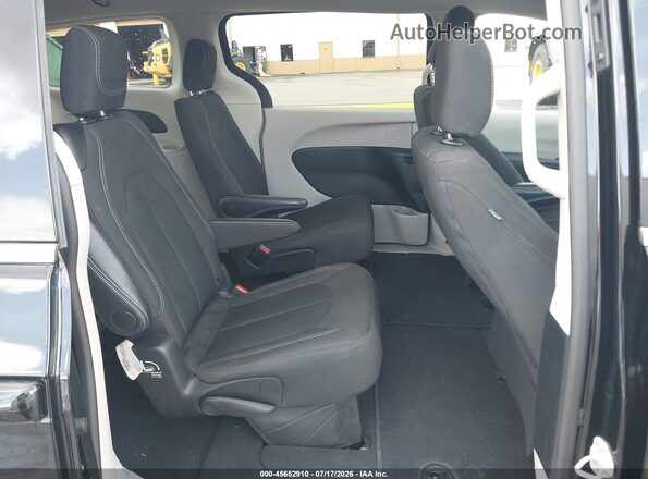 2C4RC1CG1RR148920 2024 CHRYSLER VOYAGER Black Vista de la etiqueta del VIN