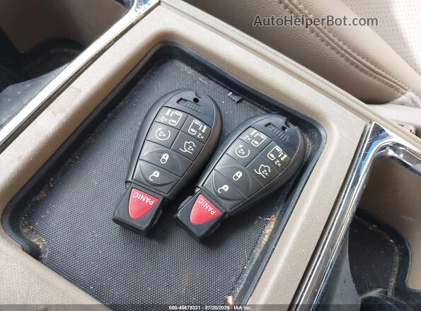 2C4RC1CG2GR104440 2016 CHRYSLER TOWN & COUNTRY Blue Вид панелі приладів