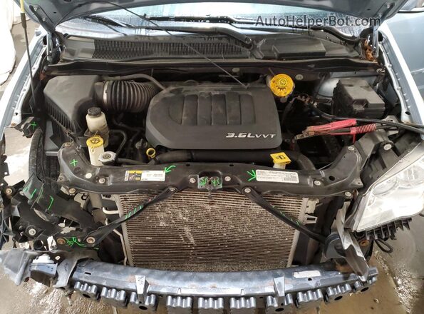 2C4RC1CG2GR240437 2016 CHRYSLER TOWN Blue Շարժիչի բաժամունքի տեսք
