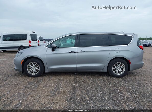 2C4RC1CG2MR577766 2021 CHRYSLER VOYAGER Silver Vista interior de 360 grados