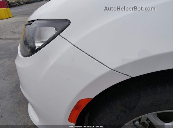 2C4RC1CG2NR127875 2022 CHRYSLER VOYAGER White Vista del cuadro de instrumentos