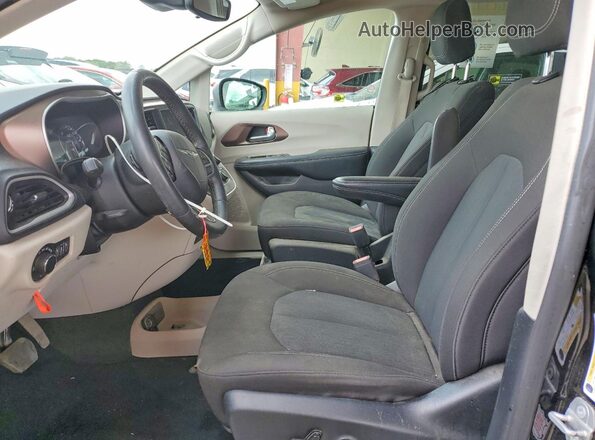 2C4RC1CG2PR511545 2023 CHRYSLER VOYAGER Black Front interior view