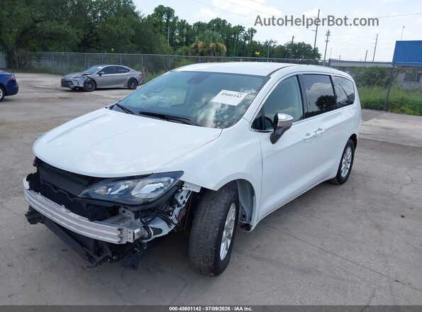 2C4RC1CG2PR596144 2023 CHRYSLER VOYAGER White Przód lewy