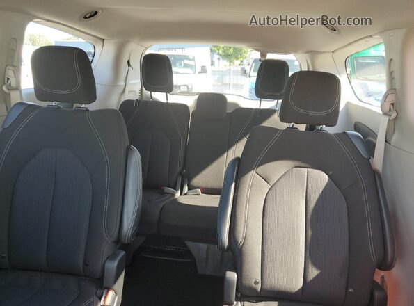 2C4RC1CG2PR602329 2023 CHRYSLER VOYAGER Белый Вид задних сидений