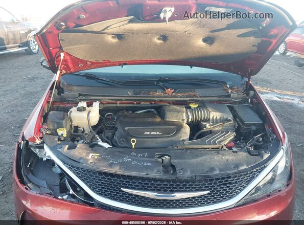 2C4RC1CG3JR106267 2018 CHRYSLER PACIFICA Maroon Rear view