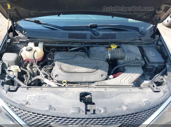 2C4RC1CG4HR519874 2017 CHRYSLER PACIFICA Gray Rear view