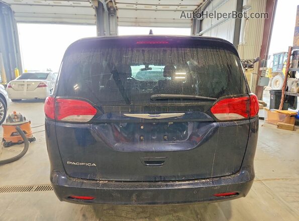 2C4RC1CG4JR148575 2018 CHRYSLER PACIFICA Blue Widok z tyłu