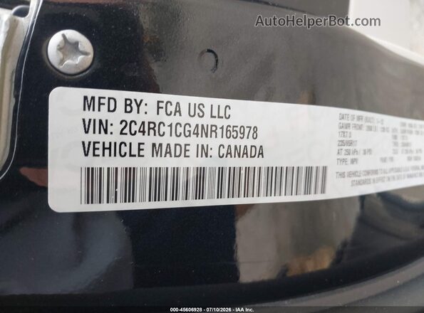 2C4RC1CG4NR165978 2022 CHRYSLER VOYAGER Black ძრავის განყოფილების ხედი