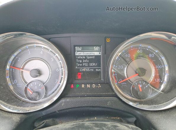 2C4RC1CG5GR200708 2016 CHRYSLER TOWN Black Սարքավորումների վահանակի տեսք