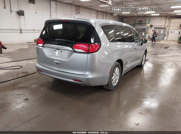 2C4RC1CG5LR190210 2020 CHRYSLER VOYAGER Silver Հետևի աջ