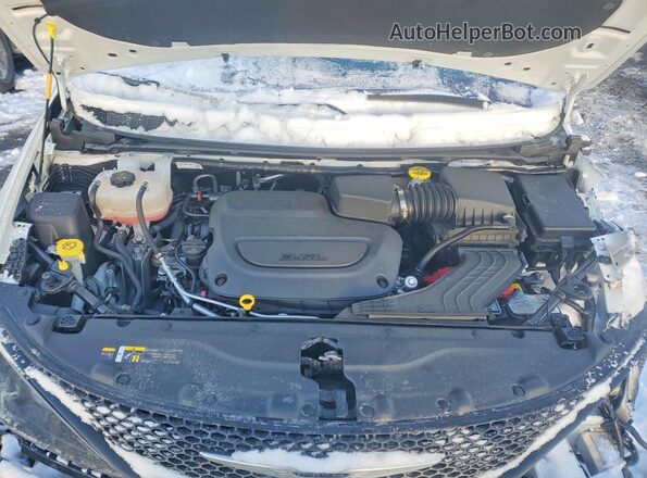 2C4RC1CG5SR611518 2025 CHRYSLER VOYAGER White Widok komory silnika