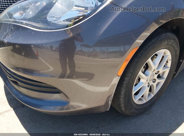 2C4RC1CG6LR252536 2020 CHRYSLER VOYAGER Gray Front view