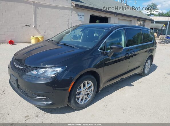 2C4RC1CG6NR127782 2022 CHRYSLER VOYAGER Черный Передняя левая четверть