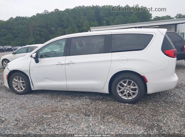 2C4RC1CG6PR623409 2023 CHRYSLER VOYAGER Белый Панорамный вид салона 360°