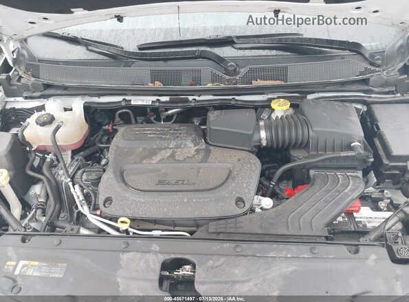 2C4RC1CG6PR623409 2023 CHRYSLER VOYAGER Белый Вид сзади