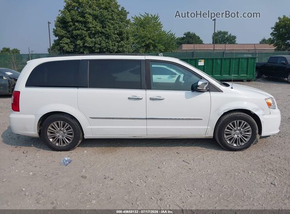 2C4RC1CG7GR159272 2016 CHRYSLER TOWN & COUNTRY White Vista interior trasera
