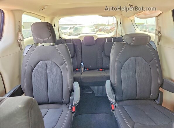 2C4RC1CG7LR134530 2020 CHRYSLER VOYAGER Blue Vista de los asientos traseros