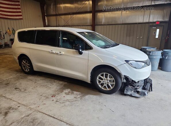2C4RC1CG7TR214264 2026 CHRYSLER VOYAGER White Przód prawy