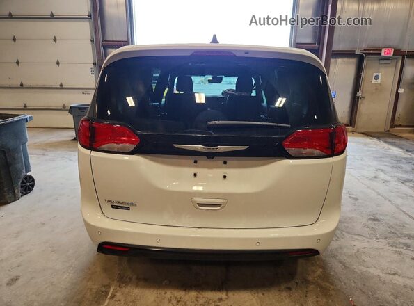2C4RC1CG7TR214264 2026 CHRYSLER VOYAGER White Widok z tyłu