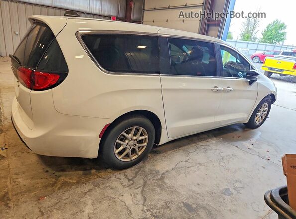 2C4RC1CG7TR214264 2026 CHRYSLER VOYAGER White Tył prawy