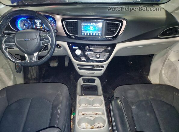 2C4RC1CG8MR574290 2021 CHRYSLER VOYAGER Blue Widok deski rozdzielczej
