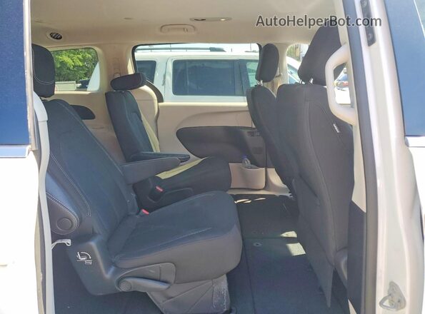 2C4RC1CG8NR102771 2022 CHRYSLER VOYAGER Белый Вид задней части салона