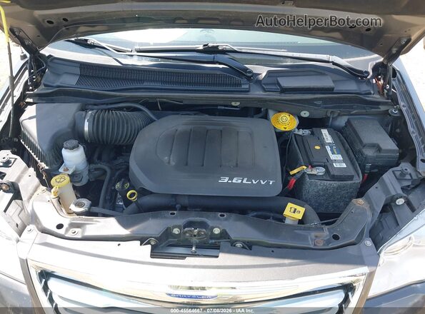 2C4RC1CG9GR175263 2016 CHRYSLER TOWN & COUNTRY Gray უკანა ხედი