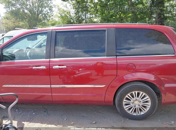2C4RC1CG9GR302979 2016 CHRYSLER TOWN & COUNTRY Red 