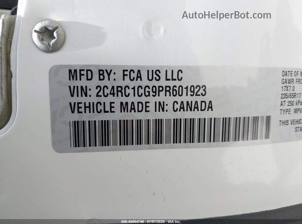 2C4RC1CG9PR601923 2023 CHRYSLER VOYAGER Белый Вид подкапотного пространства